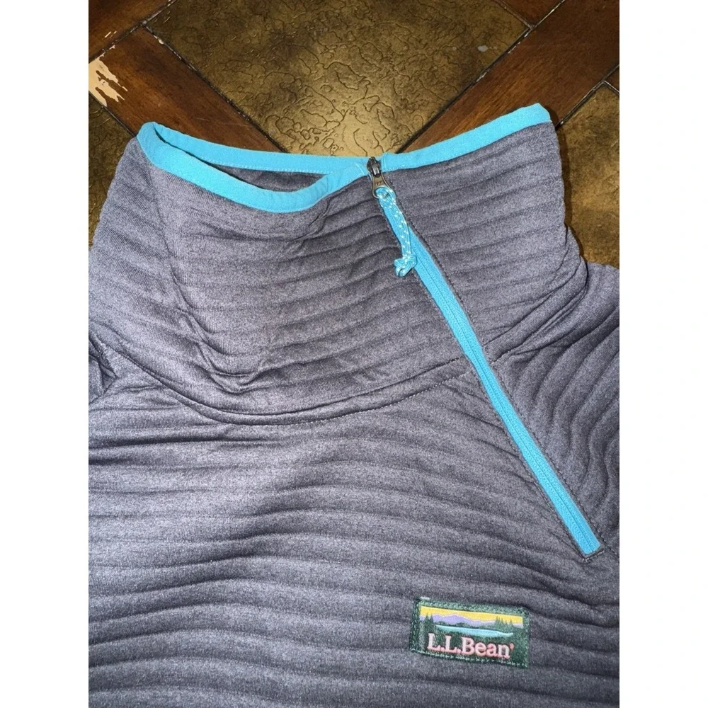 Women's L.L.Bean Grey and Purple Sweatshirt Size Medium Regular - Picture 3 of 8